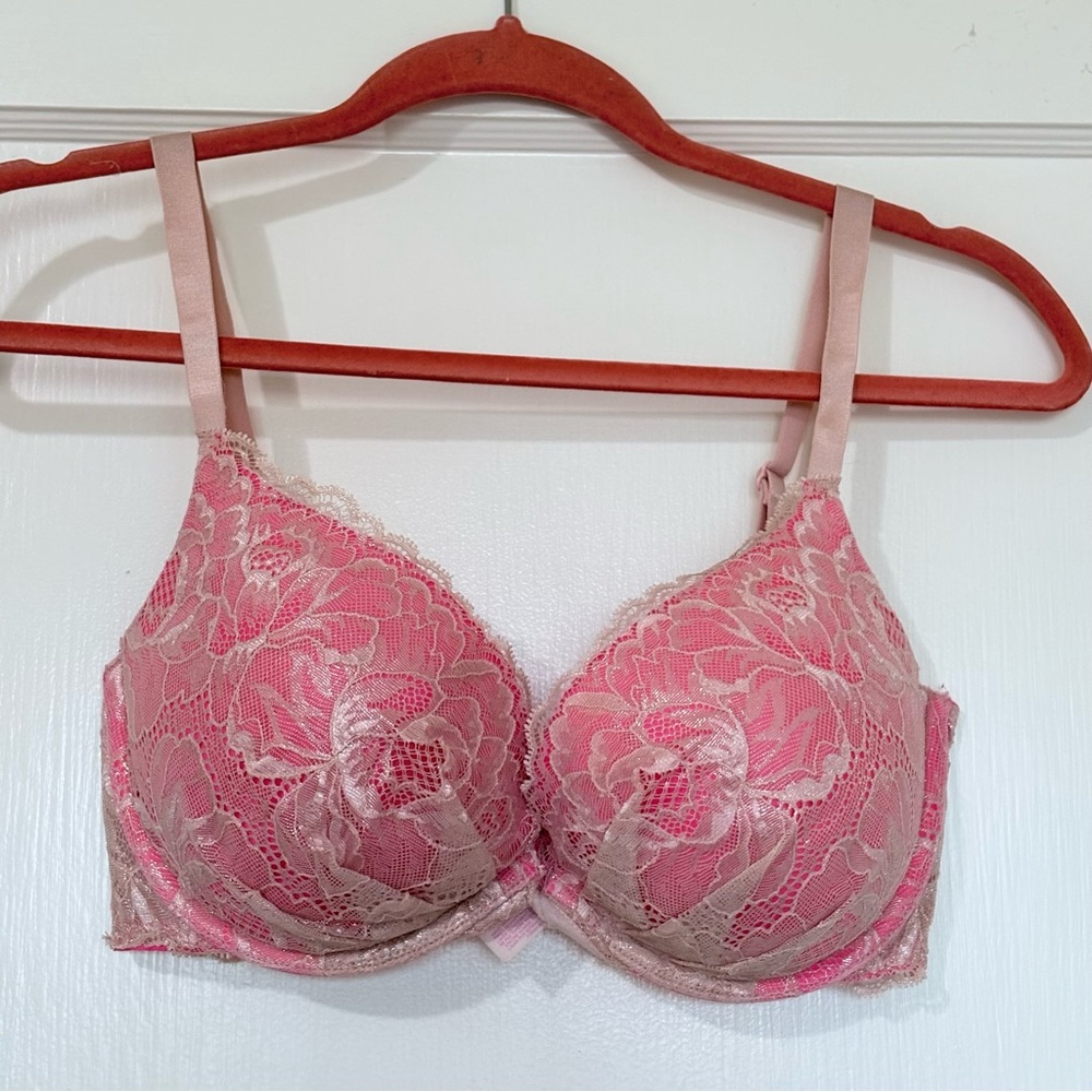 Victoria’s Secret Plunge Bra 34DD Pink Lace Padded Underwire Deep V